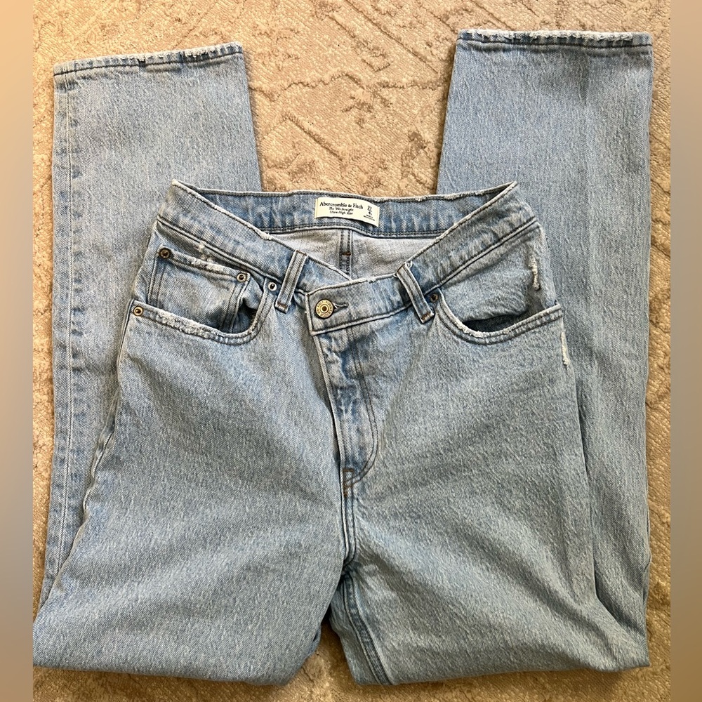 abercrombie jeans